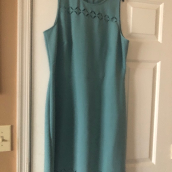 LOFT Dresses & Skirts - Dress